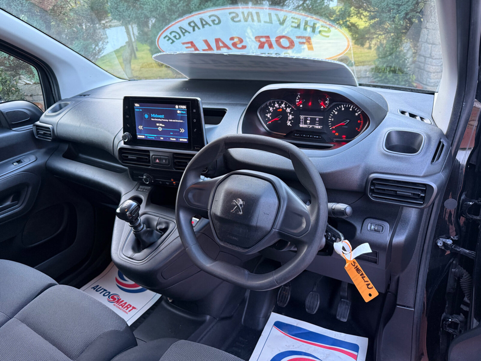 2022 Peugeot Partner 1.5L Diesel For Sale Images