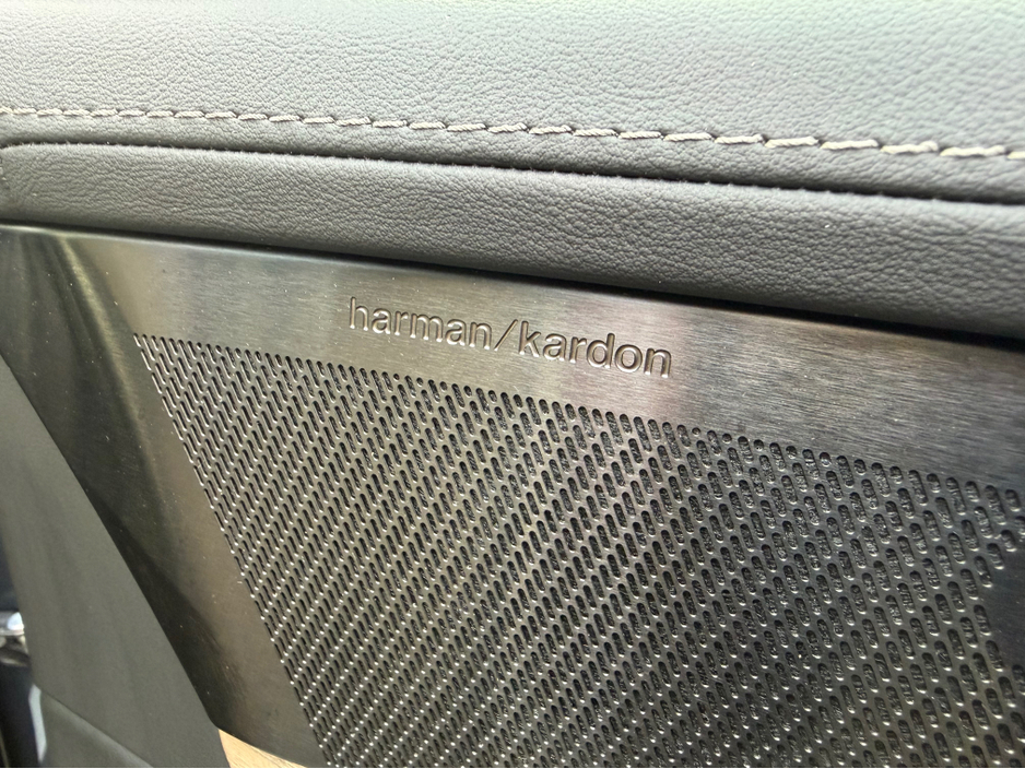 2025 Volvo XC90 2L Petrol Plug-in Hybrid For Sale Images