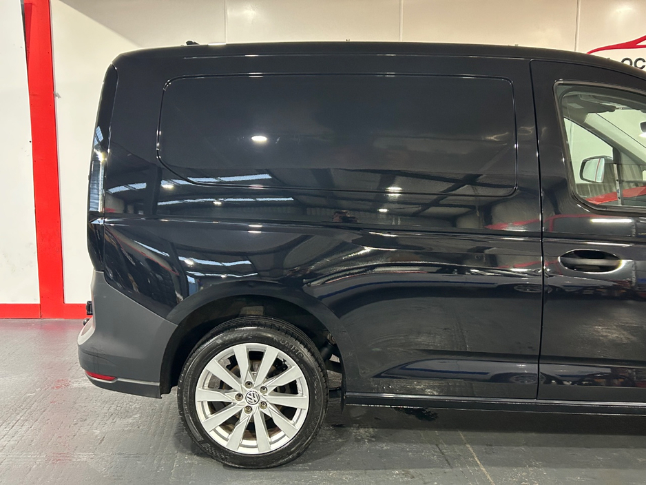 2023 Volkswagen Caddy 2L Diesel For Sale Images