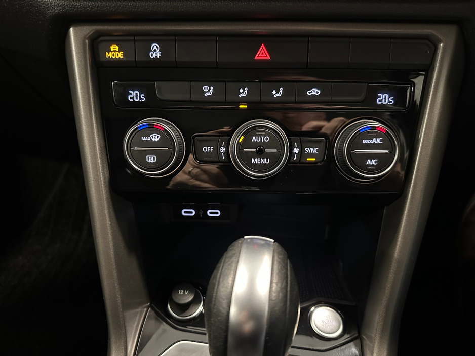 2020 Volkswagen T-Roc 2L Diesel For Sale Images