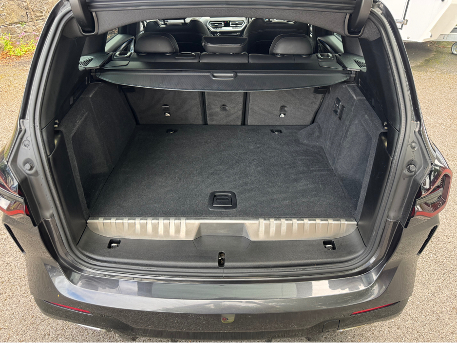 2022 BMW X3 2.0L Petrol Plug-in Hybrid For Sale Images