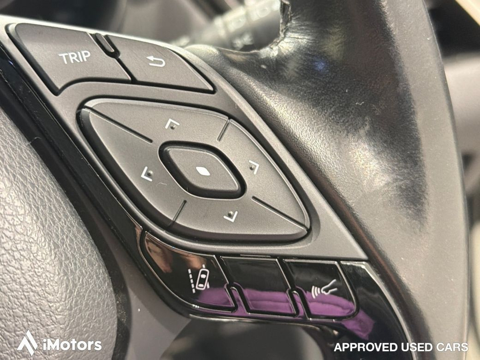 Toyota C-HR G HYBRID AUTOMATIC — thumbnail 28