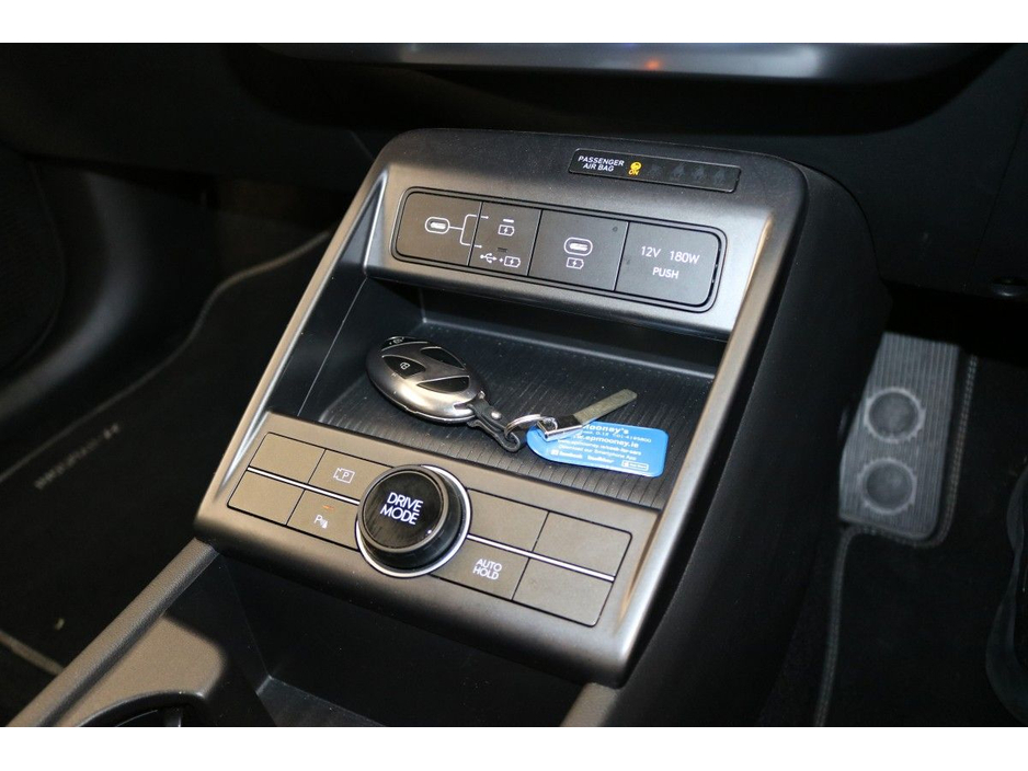 Hyundai Kona Hybrid Signature 1.6L Petrol Automatic Compact SUV — thumbnail 15