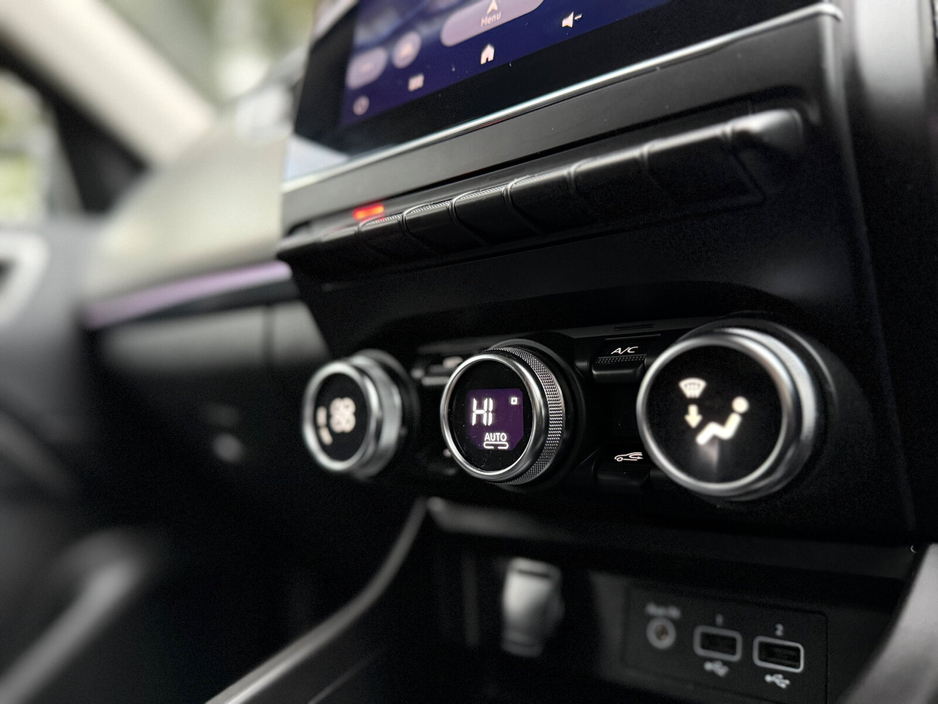 2022 Renault Arkana 1.3L Petrol For Sale Images