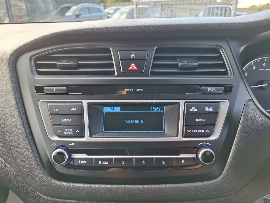 Hyundai i20 ACTIVE PETROL CLASSIC 5DR — thumbnail 18