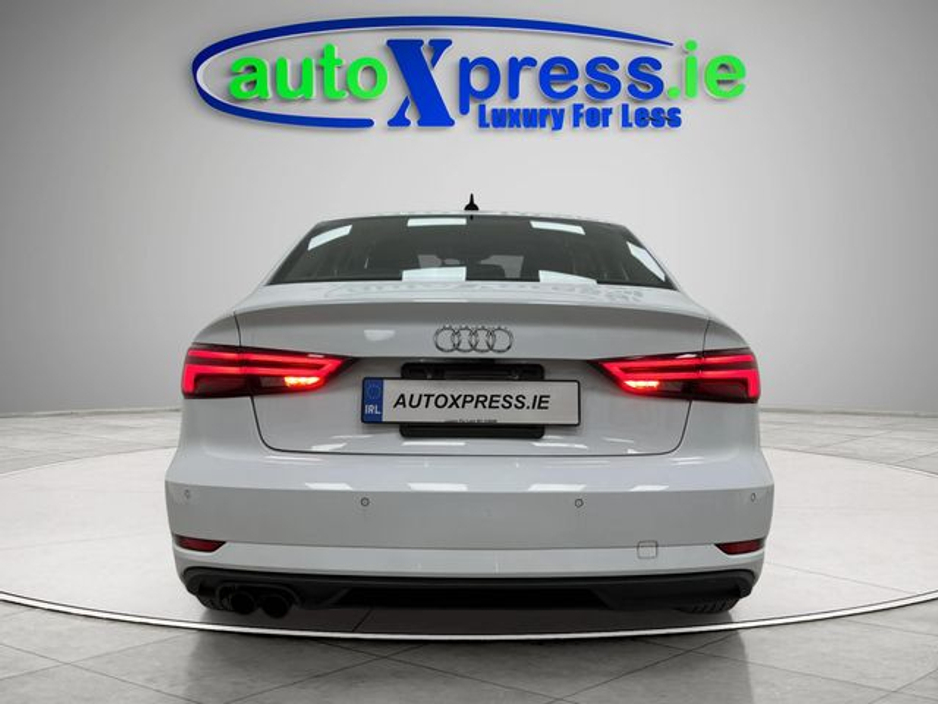 Audi A3 Saloon 1.4 TFSI Automatic — thumbnail 11