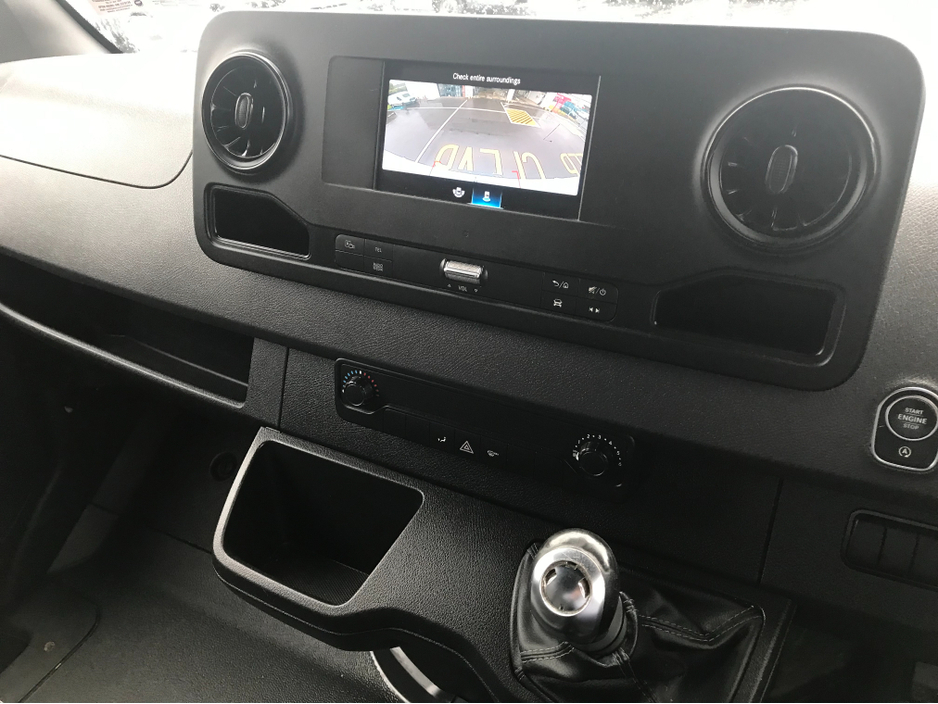 2020 Mercedes-Benz Sprinter 2.1L Diesel For Sale Images
