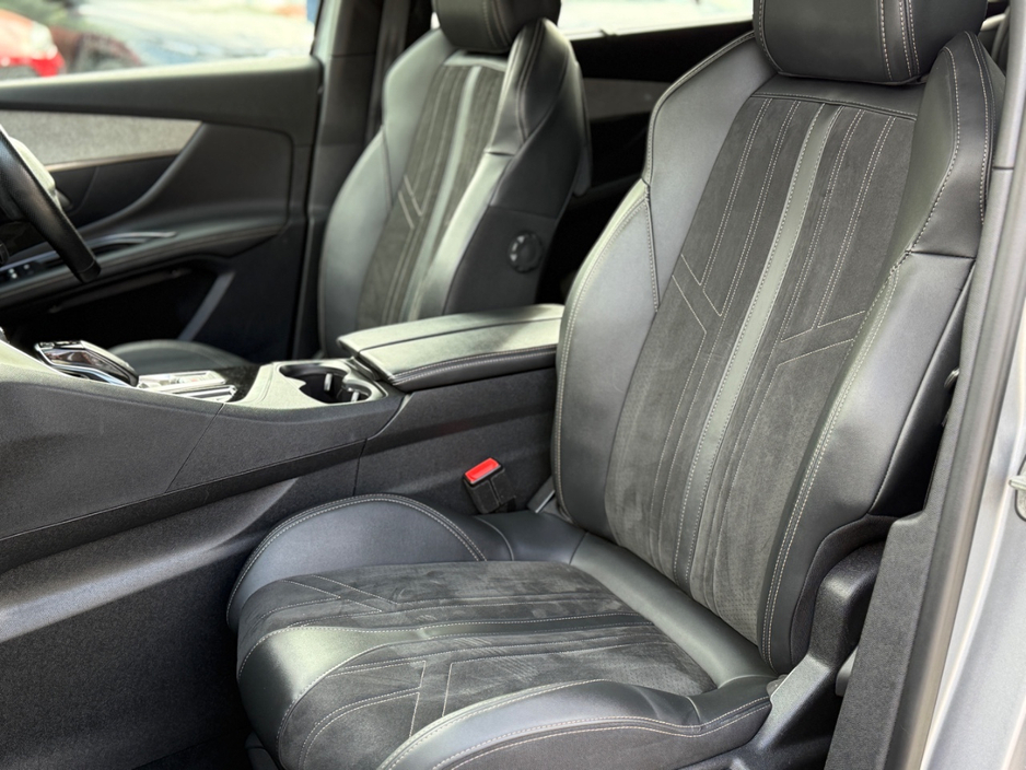 2021 Peugeot 5008 1.5L Diesel For Sale Images