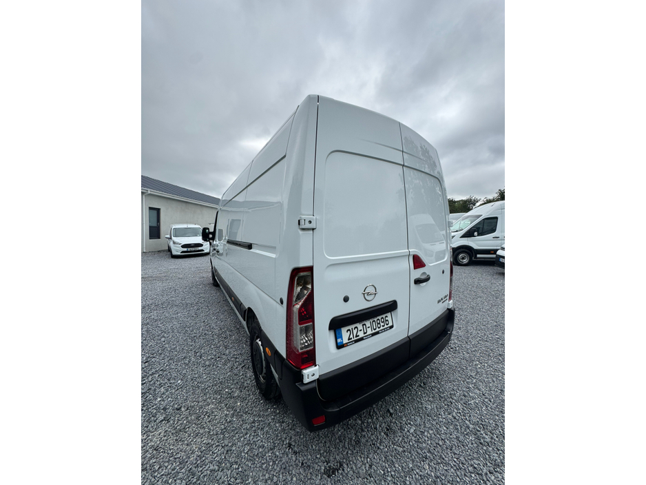2021 Opel Movano 2.3L Diesel For Sale Images