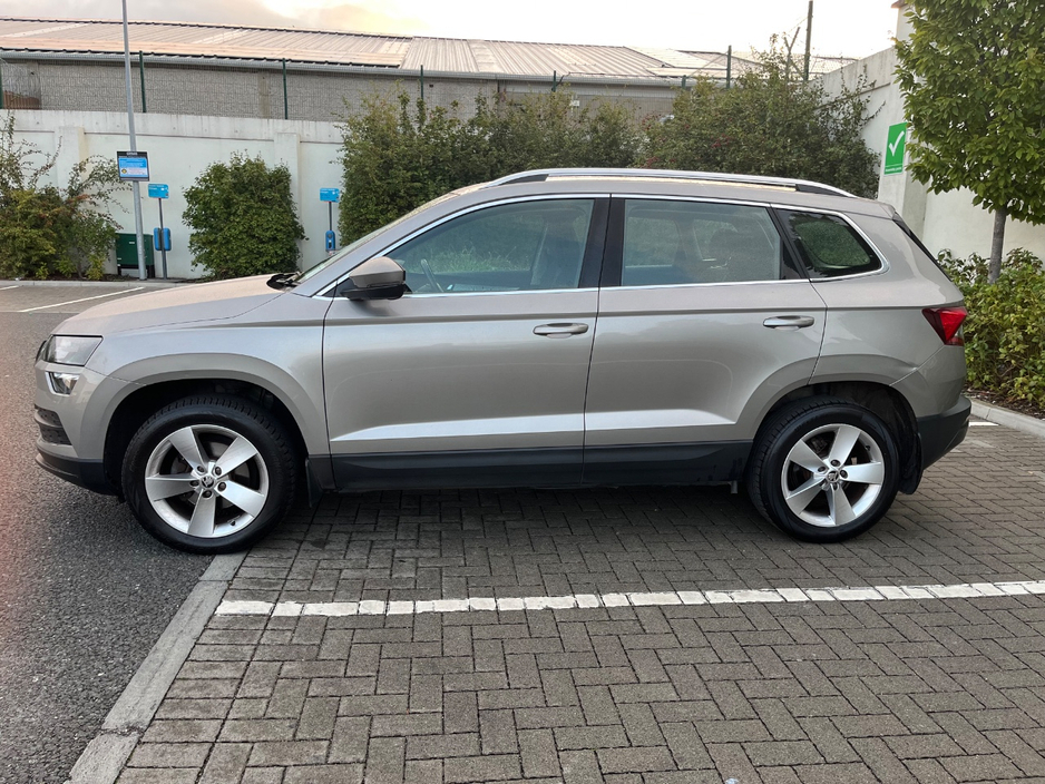 2019 Skoda Karoq 1L Petrol For Sale Images