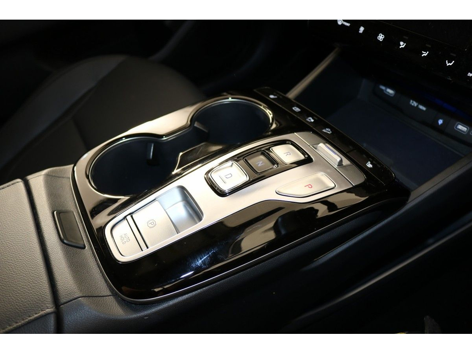 Hyundai Tucson Hybrid Ex Demo Executive 1.6L Petrol Automatic SUV - — thumbnail 15