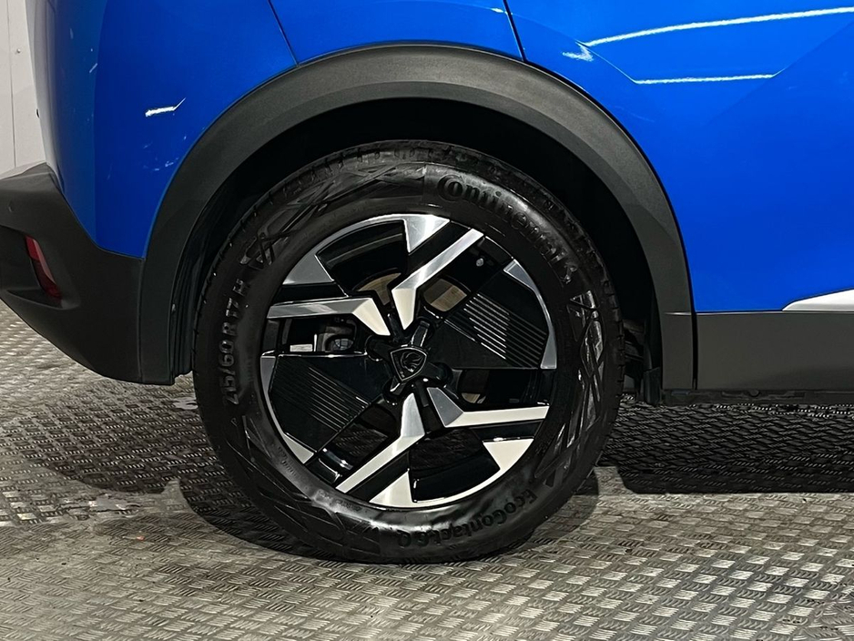 Peugeot 2008 GT EV 50kWh 136BHP - Reversing Camera - Climate Control - Cruise Control - Keyless Start - Apple CarPlay/Android Auto — thumbnail 10