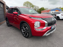 2022 Mitsubishi Outlander 2.4L Petrol Plug-in Hybrid For Sale Images