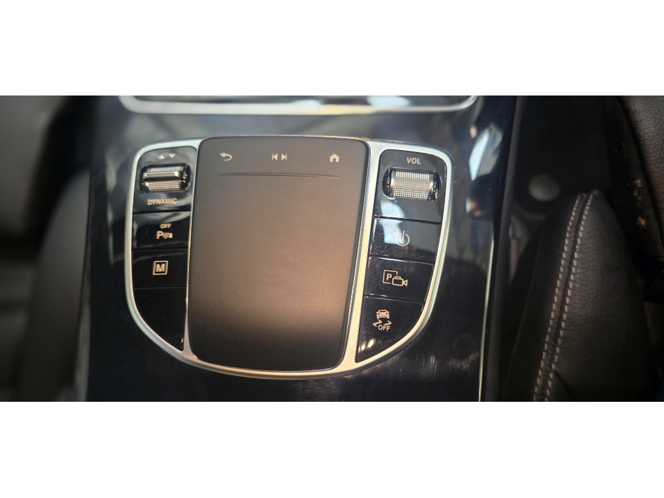 2022 Mercedes-Benz GLC Class 2L Diesel Plug-in Hybrid For Sale Images