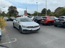 2022 Volkswagen Passat 1.4L Hybrid For Sale Images
