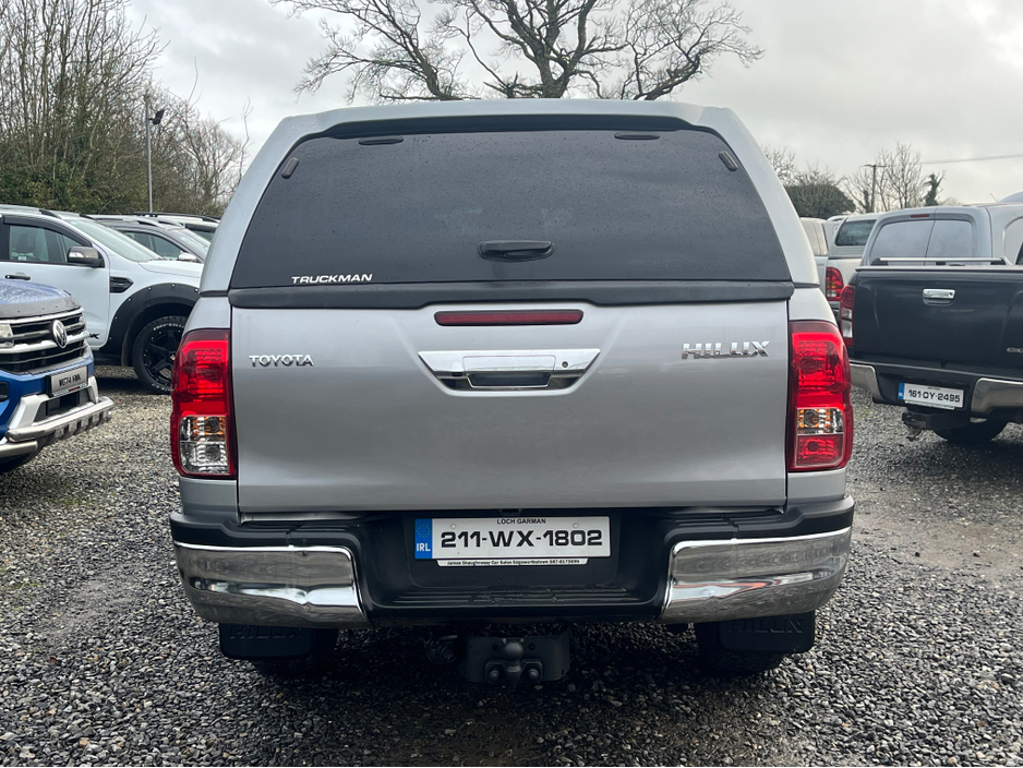 2021 Toyota Hilux 2.8L Diesel For Sale Images