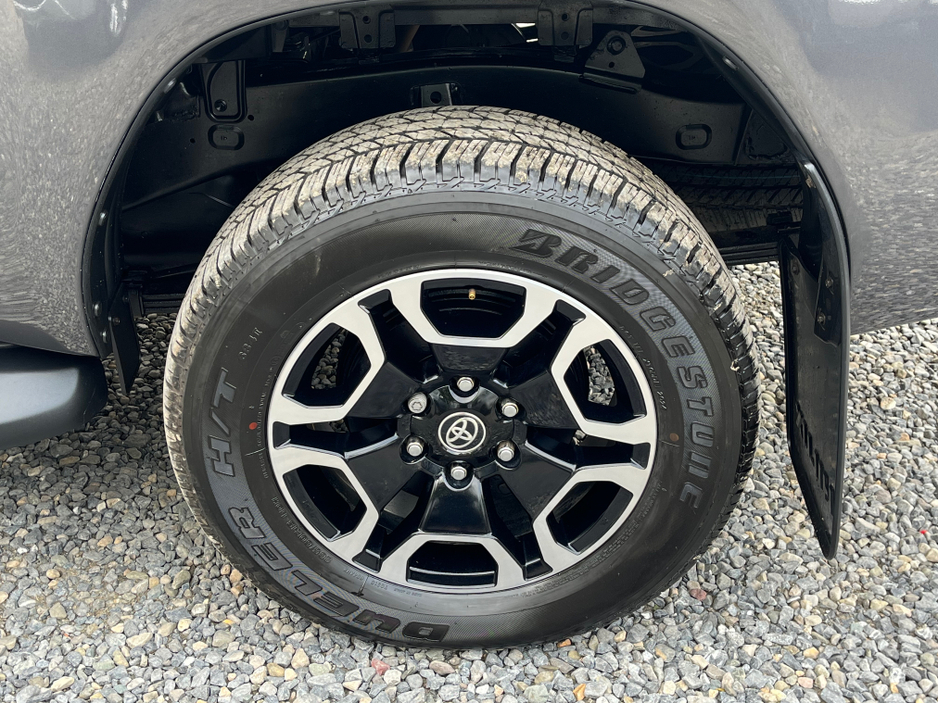 2022 Toyota Hilux 2.8L Diesel For Sale Images