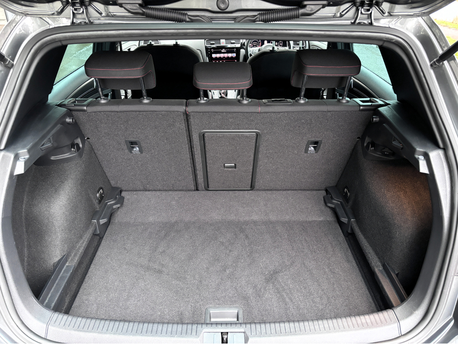 2019 Volkswagen Golf 2.0L Petrol For Sale Images
