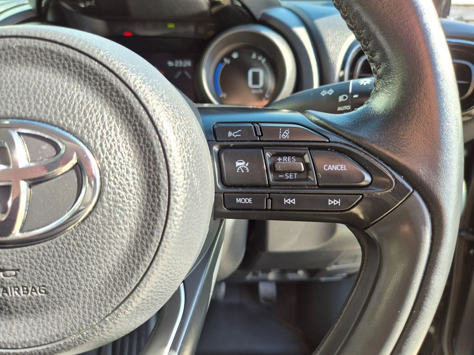 Toyota Yaris Cross 1.5 HYBRID / LUNA G PACK / TAX €150 — thumbnail 20