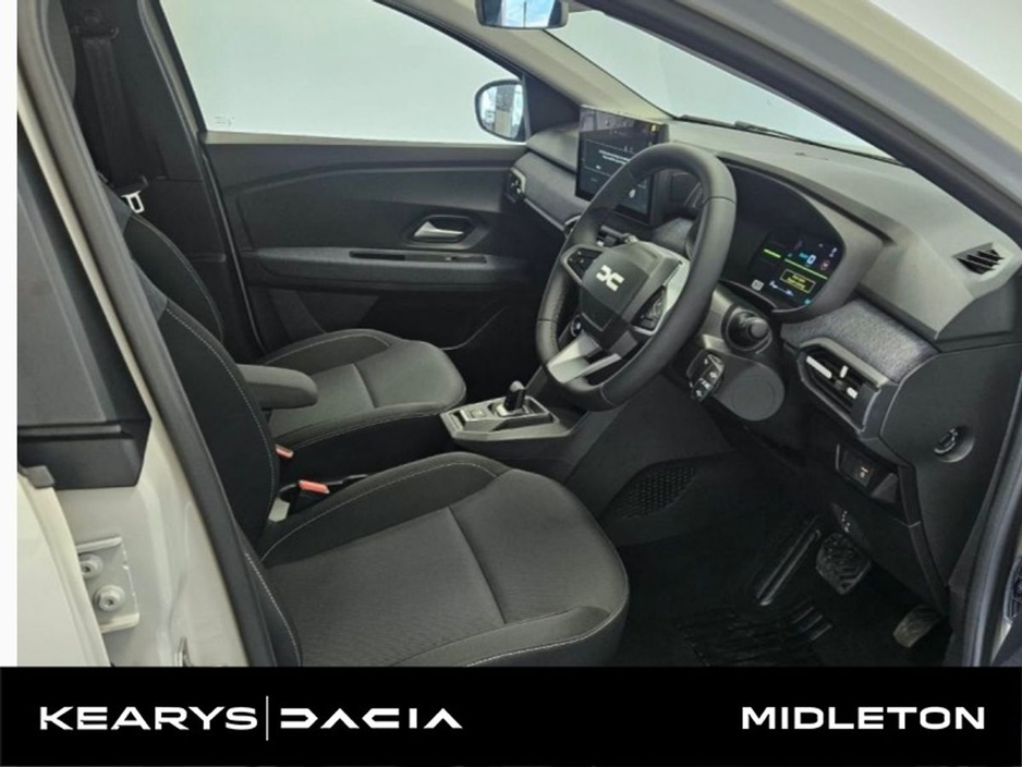 Dacia Jogger HEV 155 Expression Auto — thumbnail 6