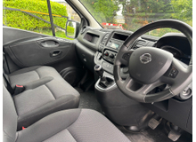 2021 Nissan NV300 2.0L Diesel For Sale Images