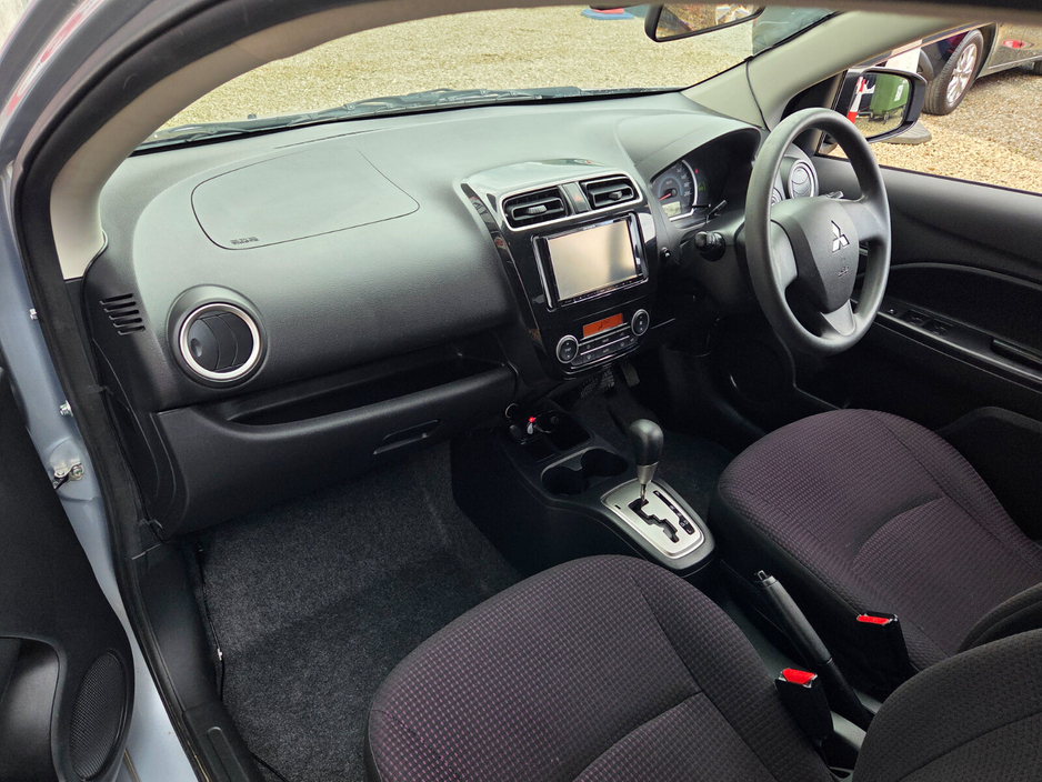 Mitsubishi Mirage — thumbnail 17