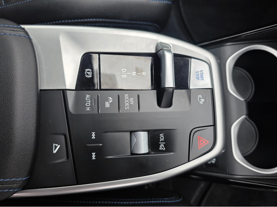 2025 BMW iX1 0L Electric For Sale Images