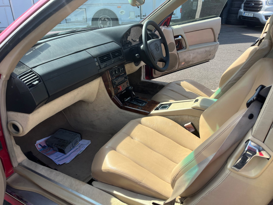 1995 Mercedes-Benz SL Class 3.2L Petrol For Sale Images