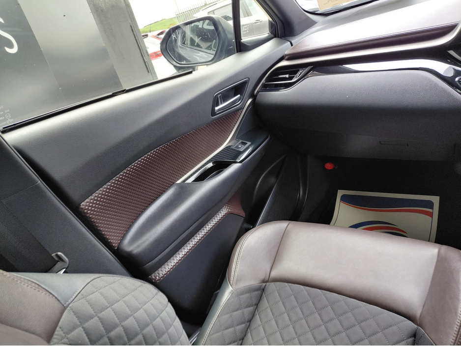 2017 Toyota C-HR 1.8L Petrol Hybrid For Sale Images