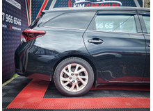 2018 Toyota Auris 1.8L Petrol Hybrid For Sale Images
