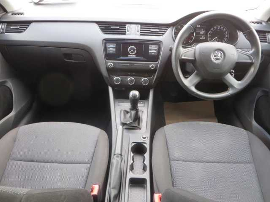 2014 Skoda Octavia 1.2L Petrol For Sale Images