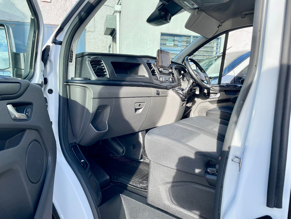 2022 Ford Transit Custom 2L Diesel For Sale Images