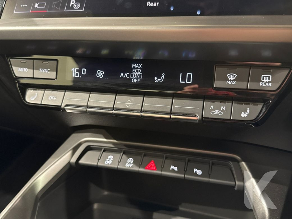 Audi A3 1.0 TFSI AUTOMATIC - FACTORY ALLOYS - CRUISE CONTROL - LED HEADLIGHTS - REAR CAMERA — thumbnail 15
