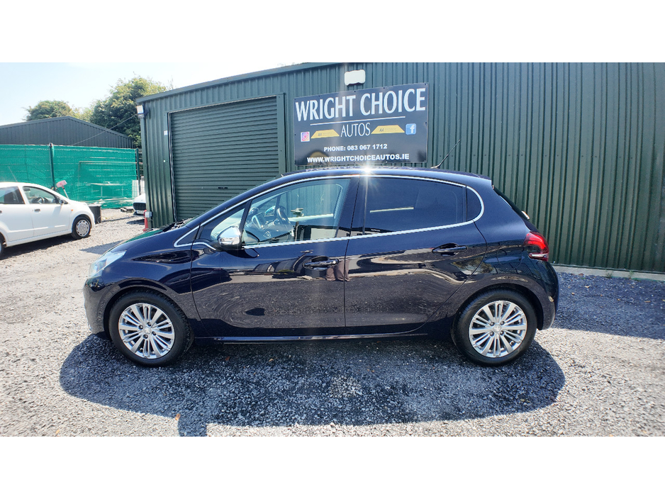 2019 Peugeot 208 1.2L Petrol For Sale Images