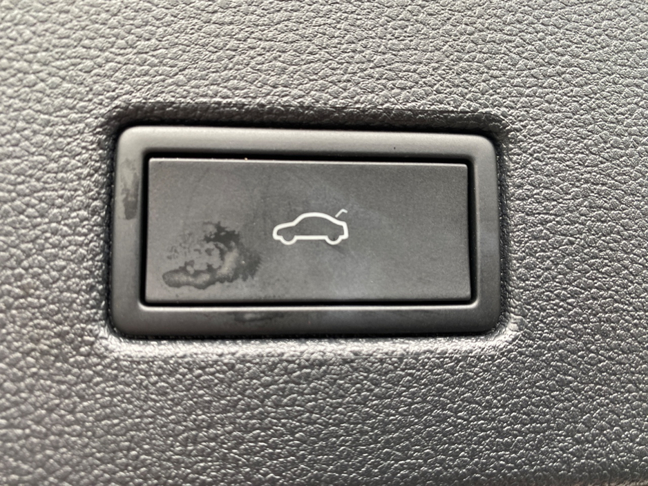2024 Volkswagen T-Roc 2L Diesel For Sale Images