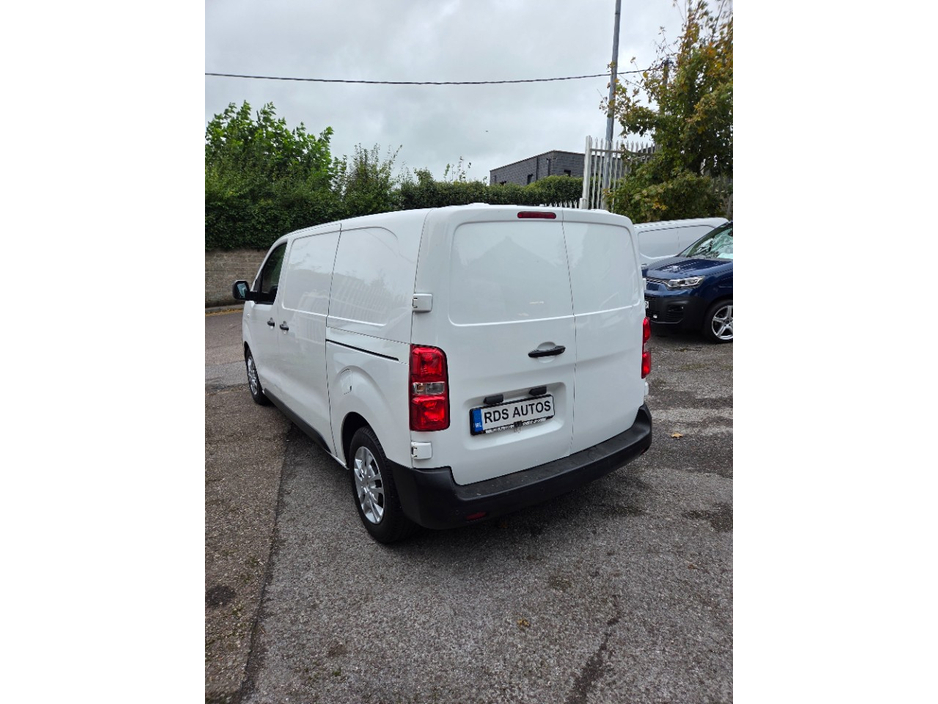 2022 Citroen Dispatch 1.5L Diesel For Sale Images