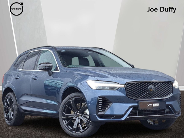 2025 VOLVO XC60 Plus PHEV Black Edition