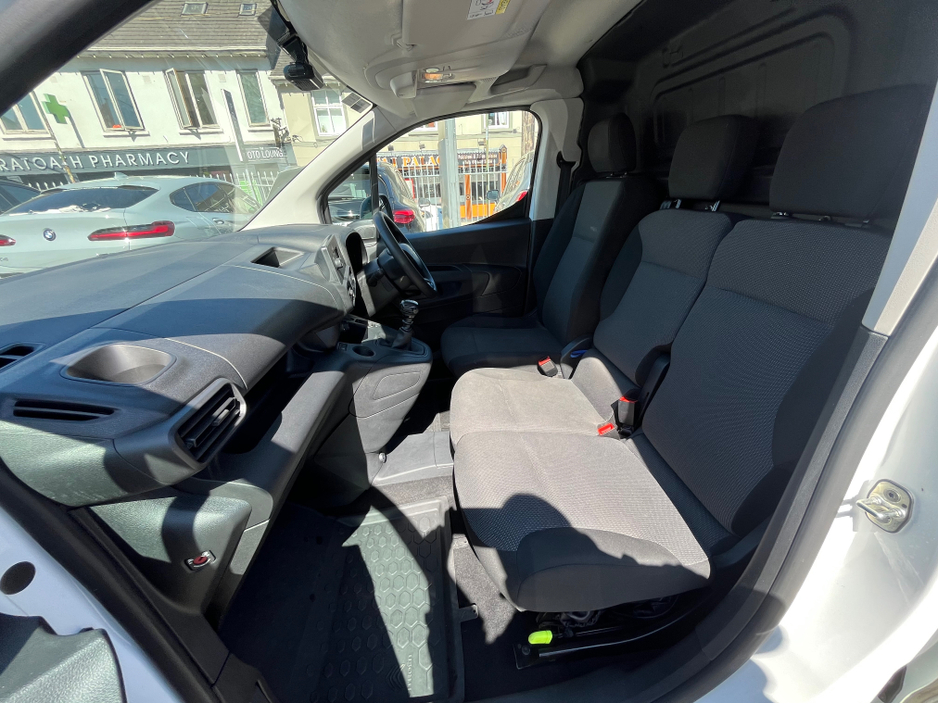2022 Citroen Berlingo 1.5L Diesel For Sale Images