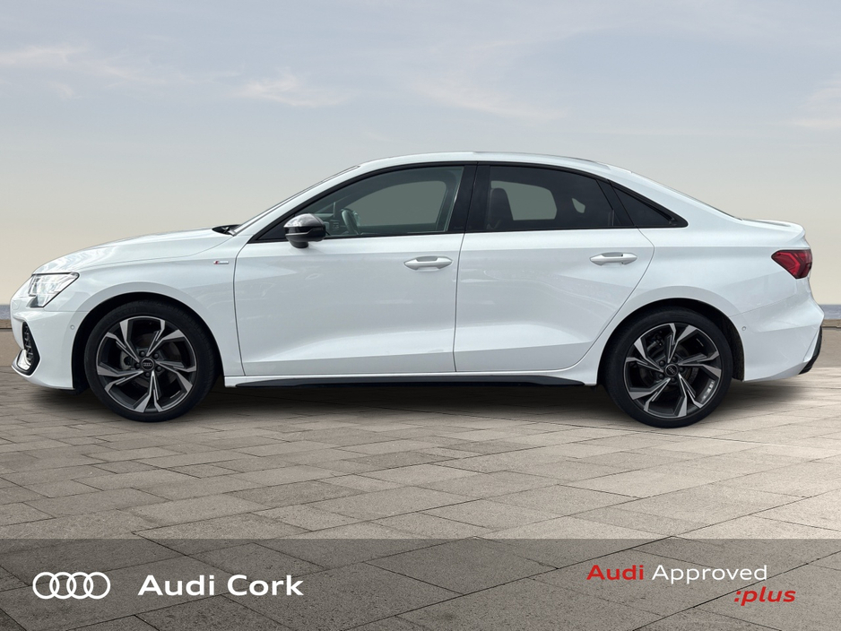 Audi A3 SALOON 2.0 30TDI 115BHP S-LINE WITH BLACK STYLING, COMFORT PACK, PANORAMIC SUNROOF & COMFORT KEY — thumbnail 4