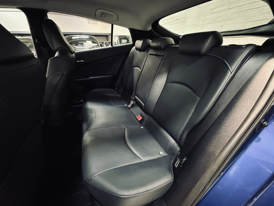 2018 Toyota Prius 1.8L Petrol Hybrid For Sale Images