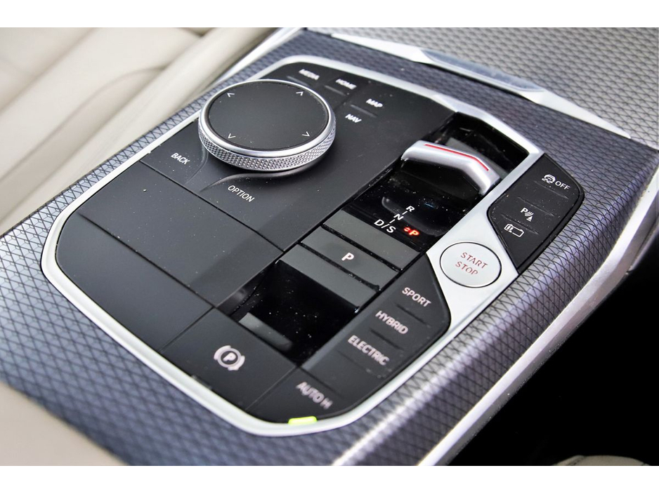 BMW 3 Series 330E M SPORT PRO +TECH + COMFORT PACK*FULLY LOADED*BEIGE LEATHER* — thumbnail 20
