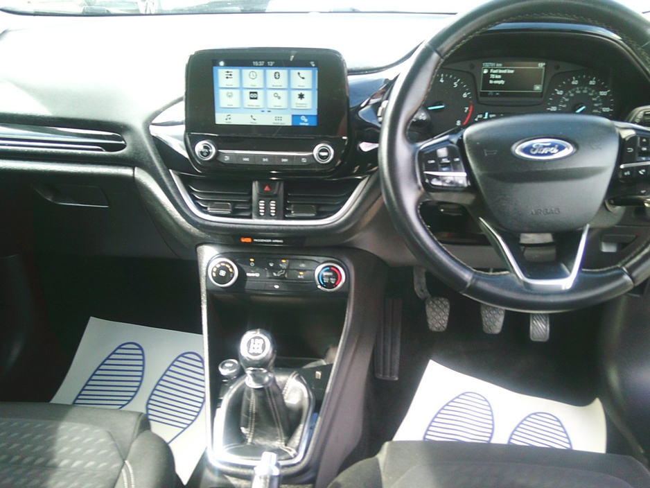 Ford Fiesta NCT 2028, ZETEC, €190 TAX, LOW KMS. HISTORY. — thumbnail 8