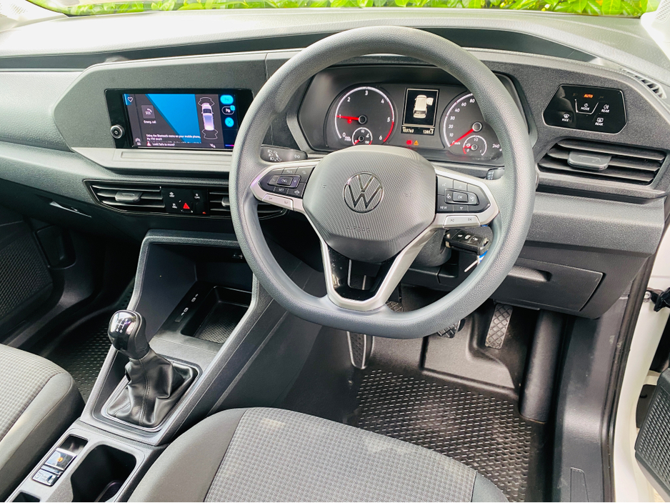 2022 Volkswagen Caddy 2L Diesel For Sale Images