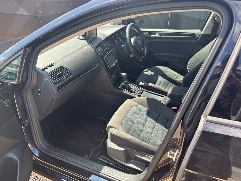2014 Volkswagen Golf 1.4L Petrol For Sale Images