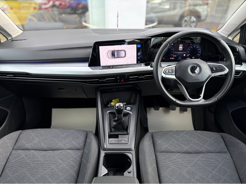 2021 Volkswagen Golf 1L Petrol For Sale Images