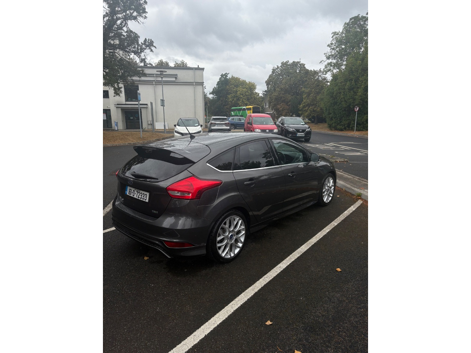Ford Focus 1.0T ZETEC S ECOBOOST 12 — thumbnail 7
