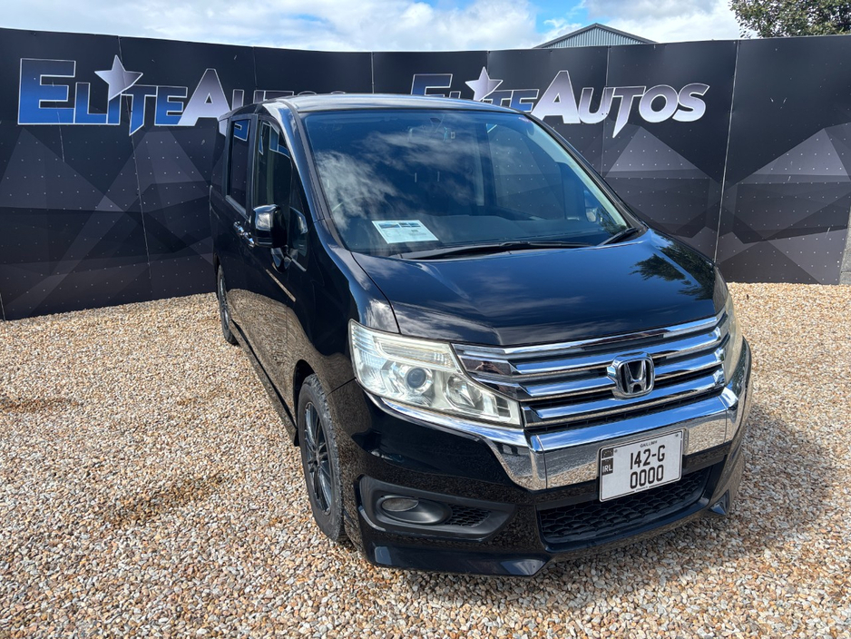 2014 Honda Stepwagon 2L Petrol For Sale Images