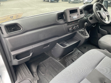 2023 Renault Master 2.3L Diesel For Sale Images