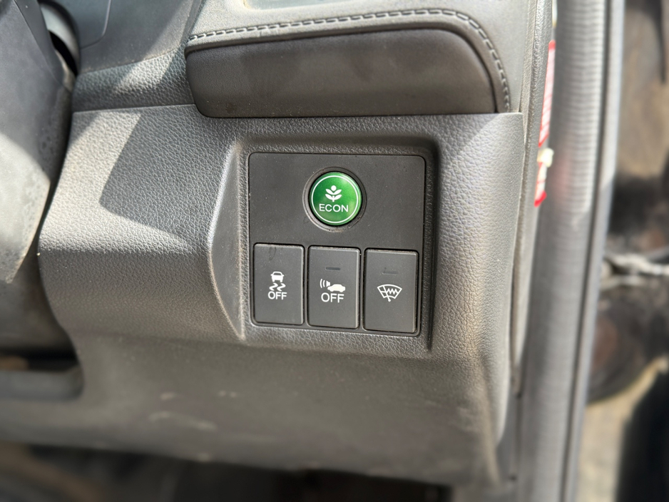 2014 Honda Vezel 1.5L Hybrid For Sale Images