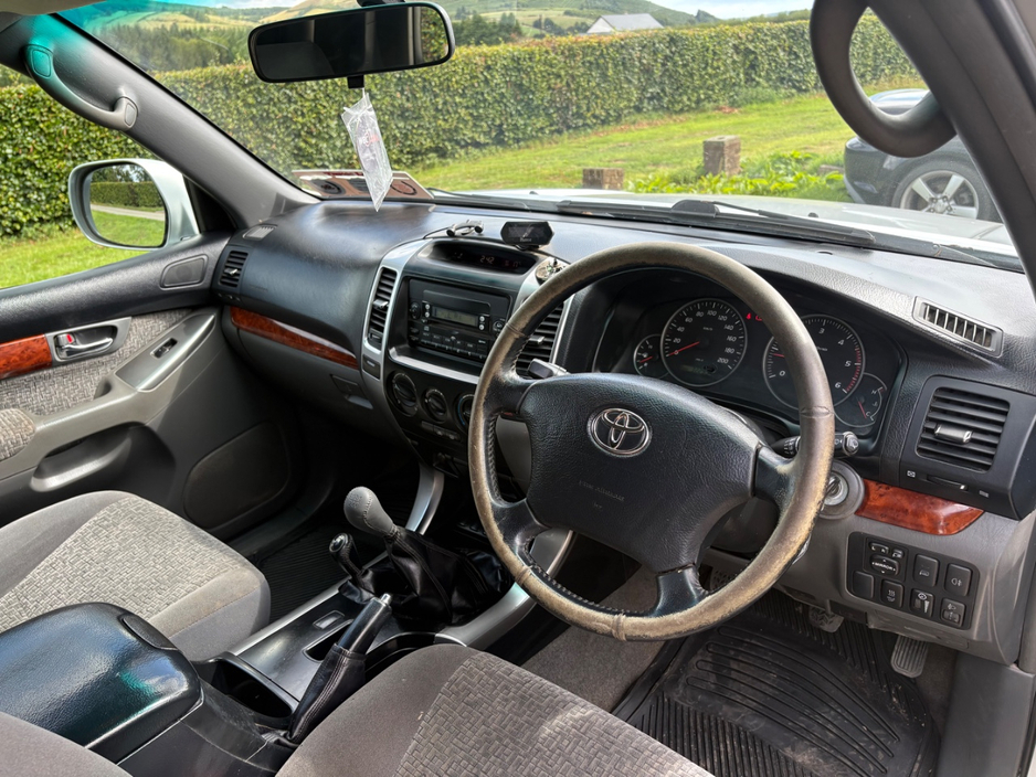 2007 Toyota Landcruiser 3L Diesel For Sale Images